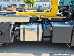 SCANIA G 560 XT 8x4