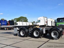 Renders ROC 16.30 ROC 16.30 - X STEERING - LIFT AXLE - ...