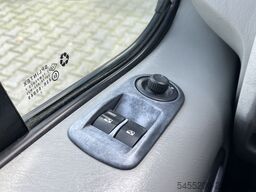 Opel Vivaro Combi 2.0i L2H1 9-persoons Airco Trekhaa...
