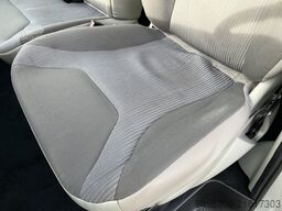 Opel Vivaro Combi 2.0i L2H1 9-persoons Airco Trekhaa...