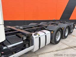 Volvo FH 500 8x4*4 FOR SALE AS CHASSIS / CHASSIS L=72...