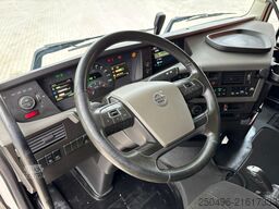 Volvo FH 500 8x4*4 FOR SALE AS CHASSIS / CHASSIS L=72...