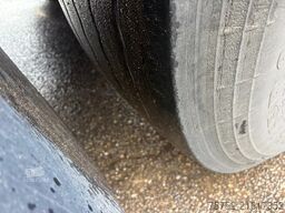 Van Eck UT-3 B I Carrier Vector 1850 D+E Stuuras+Liftas...