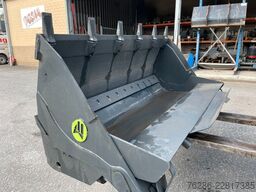 HITACHI Klappschaufel 4in1 für ZW75 - 6 C
