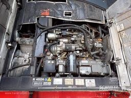 Schmitz Cargobull Tiefkühler Multitemp Doppelstock Trennwand