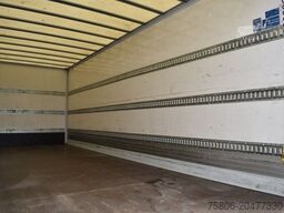 MERCEDES-BENZ Atego 1230 L 4x2 E6 Koffer/LBW