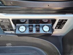 MERCEDES-BENZ 517 / 515 Frontniederflur mit  GSR 3 Systeme