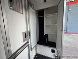 MERCEDES-BENZ SODIAK HORSE 2 Pferde Luxus Sprinter
