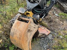 Volvo ECR58D Tracked Excavator with Tilt and Bucket
