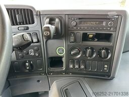 Scania P320 RETARDER - CLOSED BOX 8m25 x 2m47 x 2m30 -...