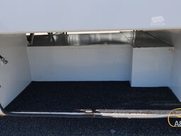 ISUZU Turquoise EURO 6, 30 Sitzplätze, 6 Stände