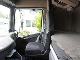 DAF XF 450 6x2 / KRONE 20 EPAL refrigerator
