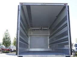 MAN TGX 26.510 6×2-4 / Krone 18 EPAL refrige