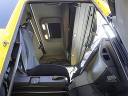 MAN TGX 26.510 6×2-4 / Krone 18 EPAL refrige