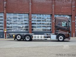 Volvo FH 13.500 Globetrotter 6x2*4 - BDF - 4.90 WB - ...