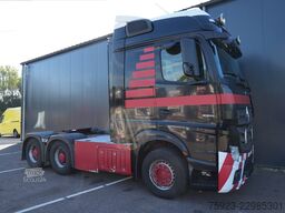 Mercedes-Benz Actros 3351 6x4 tractor unit