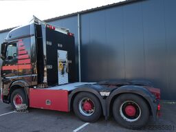 Mercedes-Benz Actros 3351 6x4 tractor unit