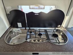 BÜRSTNER B66 465 TS 1.700 kg / Duschpaket