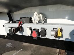 SCHMITZ CARGOBULL SKO 18 /LBW BÄR 2500 kg / CARRIER 1550 / ROLLTOR