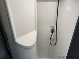 ADRIA Twin Max 680 SGX *MAN*Automatik*ACC*Hubbett*