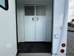 Renault Master | HORSETRUCK | THEAULT | STALLION 5XL | ...