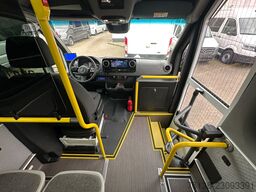 MERCEDES-BENZ eSprinter 400 KM Reichweite 15+20 Linie