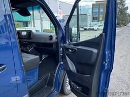 Mercedes-Benz Sprinter 317 CDI Kasten Hochdach 3-Sitze