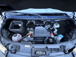 Mercedes-Benz Sprinter 317 CDI Kasten Hochdach 3-Sitze