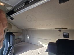 MERCEDES-BENZ 1845 Big Space LowLiner