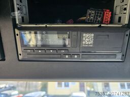 MERCEDES-BENZ 1845 Big Space LowLiner