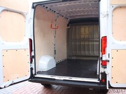 FIAT Ducato 35 L2H2 180 Automatik Kamera Navi