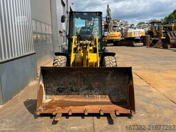 Caterpillar 908M