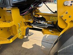 Caterpillar 908M