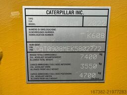 Caterpillar 908M