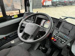 Volvo B8RLE 8900 4x2 47 SEATS / AC / AUXILIARY HEATING