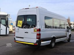 Mercedes-Benz Sprinter / 516 CDI / 7.4m / Euro 6 / Airco / 23pl