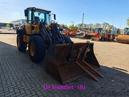 Volvo L50 F-TP/S Bucket + Forks!