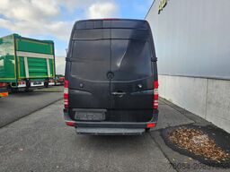 Mercedes-Benz Sprinter 313
