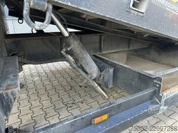 Broshuis 3ABSD Lowloader 3-axle / GVW: 59.000kg / Neck: ...