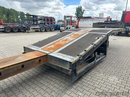 Broshuis 3ABSD Lowloader 3-axle / GVW: 59.000kg / Neck: ...