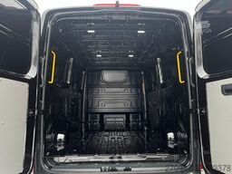 MAN TGE 3.180 L3H2 Kasten 4x4 STANDHZ ACC LENKRADHZ