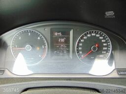 VOLKSWAGEN T5 TRANSPORTER 2.0 TDI 3Sitzer -2x Schiebetür-
