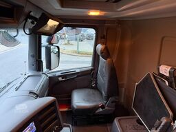 Scania R490 8x4 + CRANE HIAB 377 E-4 HIPRO + JIB 100 X...