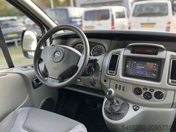 Opel Vivaro Combi 2.0i L2H1 9-persoons Airco Trekhaa...