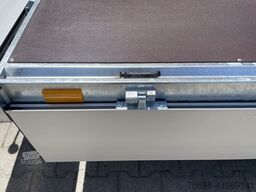Saris Pritsche Zweiachser PL 276 150 2000 1