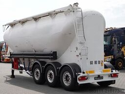 SPITZER CEMENTONACZEPA / 37 000 L / SILOS / 3 KOMORY