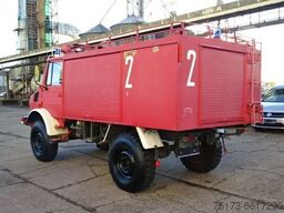 UNIMOG U1300L Feuerwehr Gerätewagen