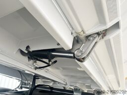 Mercedes-Benz Arocs 2645 K 6x4 Arocs 2645 K 6x4, MultimediaCockpit, Bordmatik links
