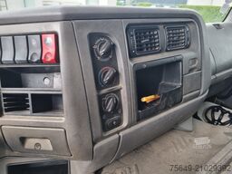 Renault Kerax 380.26 6x4 Kerax 380.26 6x4, Bordmatik links