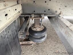 Schmitz Cargobull 3 Achs MEGA Liftachse Hubdach SAF-axles TÜV9 26